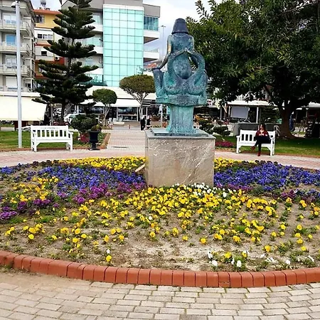מלון דירות Granada Luxury 800м от пляжа клеопатра